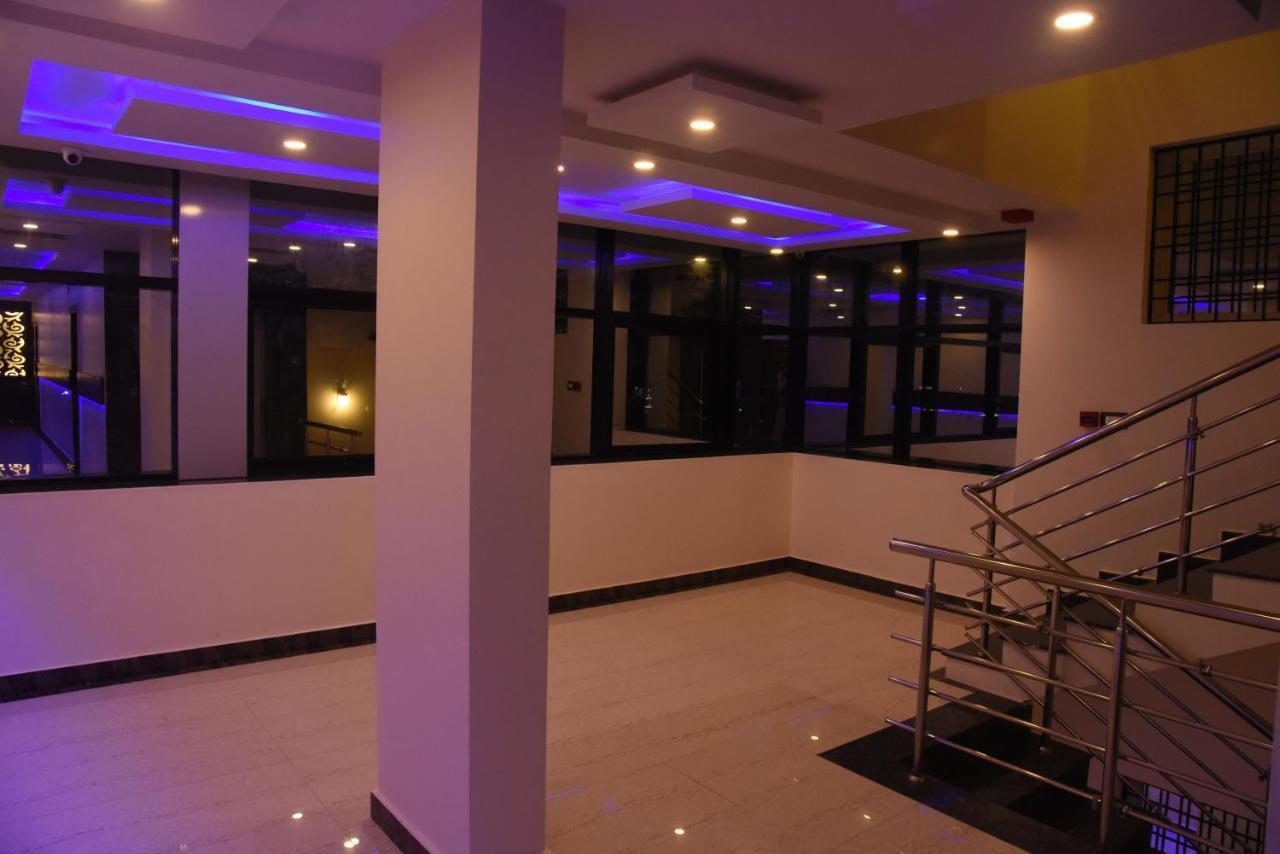 Hotel Grand Kubera Chikmagalur Ngoại thất bức ảnh
