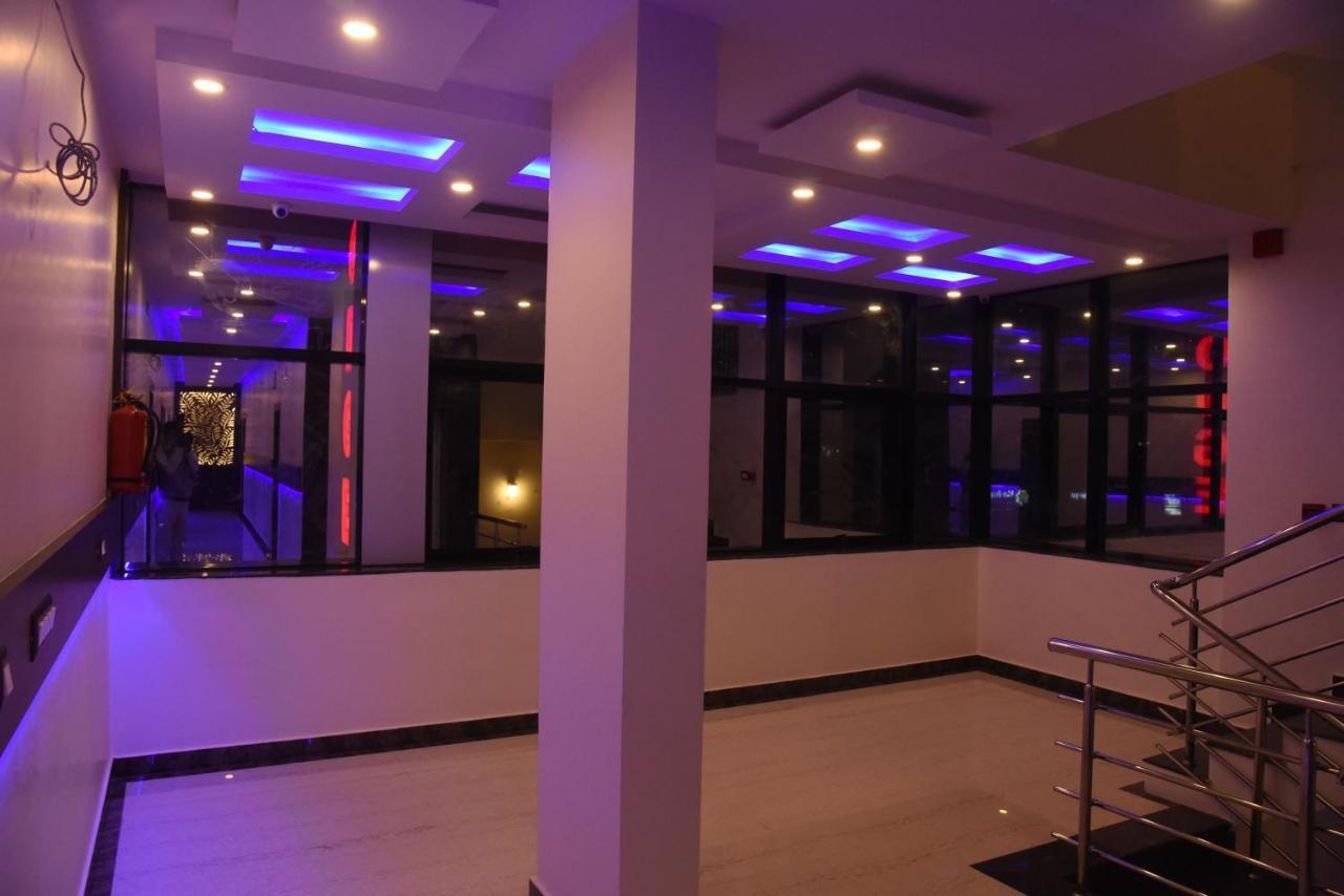Hotel Grand Kubera Chikmagalur Ngoại thất bức ảnh
