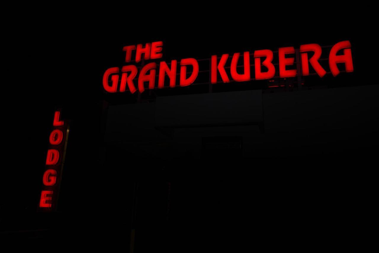 Hotel Grand Kubera Chikmagalur Ngoại thất bức ảnh